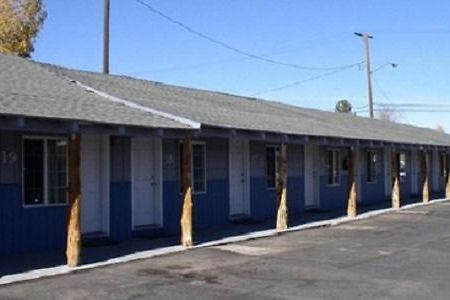 Hacienda Motel Alturas Dış mekan fotoğraf