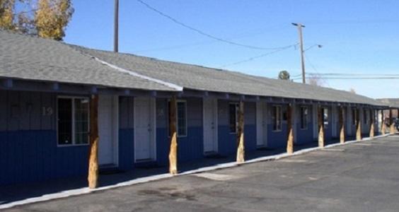 Hacienda Motel Alturas Dış mekan fotoğraf